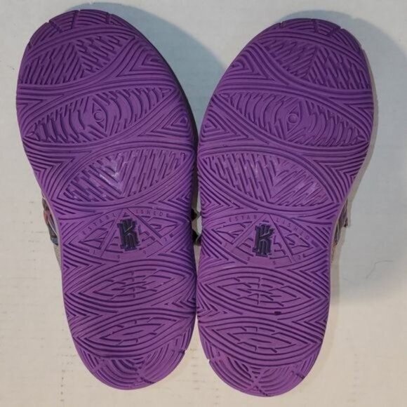 Nike Kyrie 5 TD Shoes Sneakers Graffiti Basketball Toddler BOYS INFANT 9 C YOUTH - Picture 7 of 10